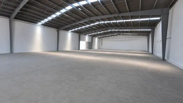 Bodega en renta en Nazario S Ortiz Garza, Saltillo — foto 3 de 11