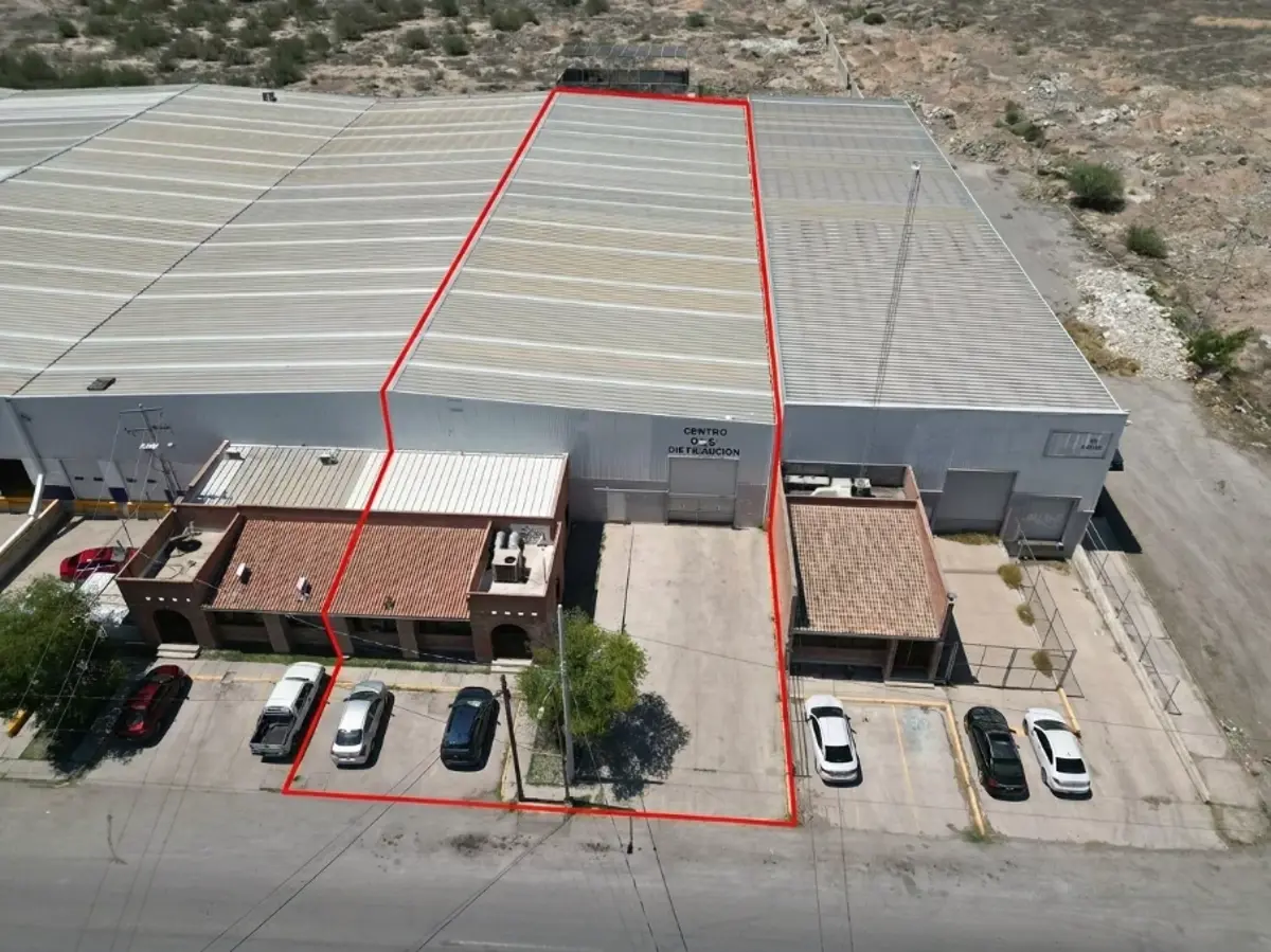 Bodega en renta en Parque Industrial Oriente, Torreón — foto 1 de 11