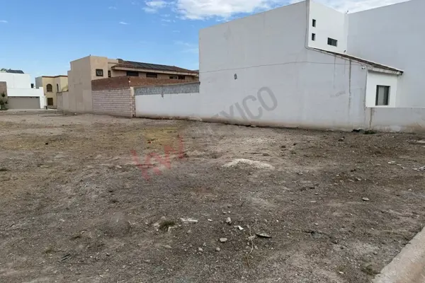 Terreno en venta en Hacienda del Rosario, Torreón — foto 3 de 4