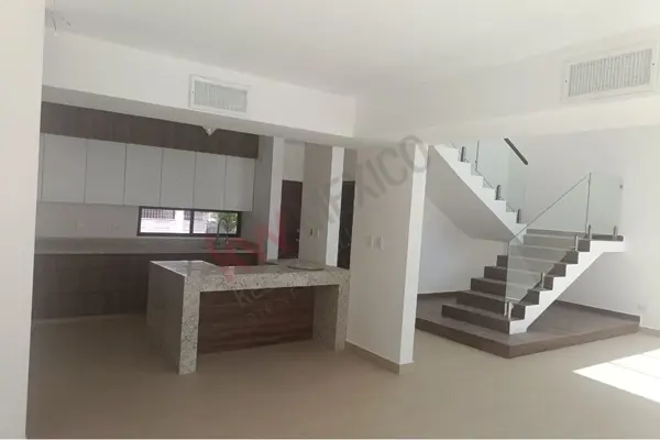 Casa en venta en Quintas San Isidro, Torreón — foto 3 de 26