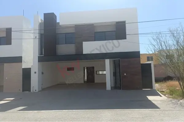 Casa en venta en Quintas San Isidro, Torreón — foto 2 de 26