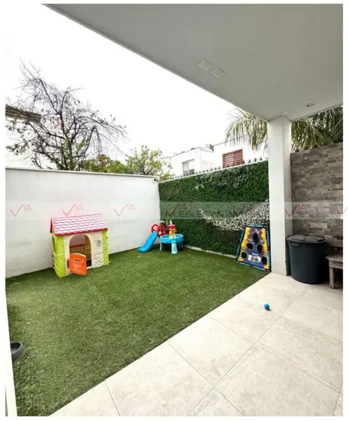 Casa en venta en Cumbres San Patricio, García — foto 2 de 13