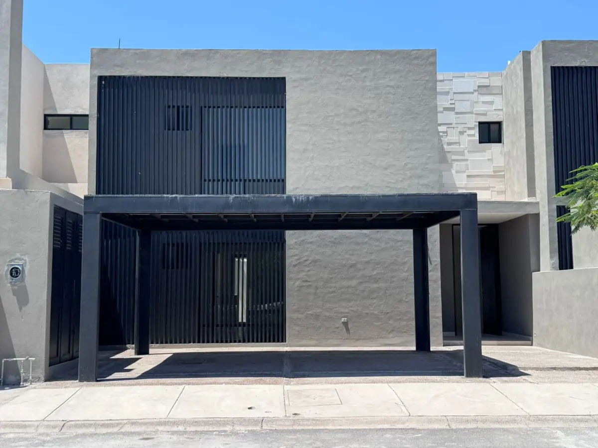 Casa en venta en Las Trojes, Torreón — foto 1 de 24