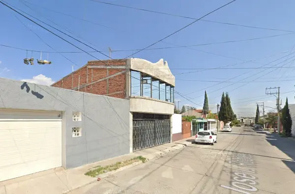 ¡OPORTUNIDAD ÚNICA! CASA EN REMATE