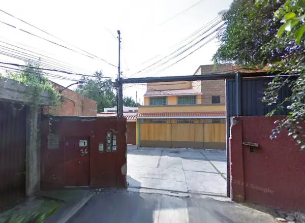 Casa en venta en Valle Escondido Tlalpan, compra con el banco, no se aceptan créditos