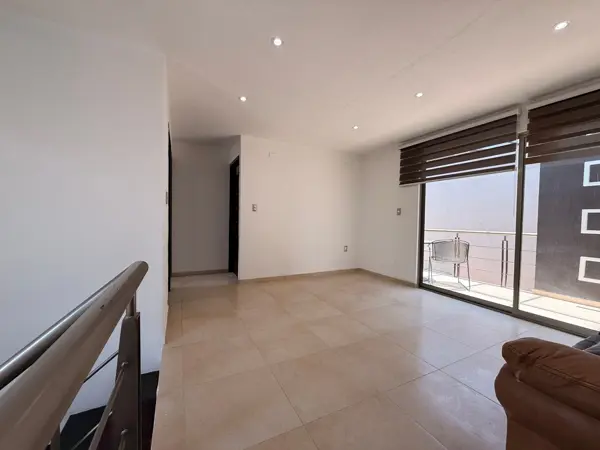 Casa en venta en Paseos de Chavarría, Mineral de la Reforma — foto 3 de 19