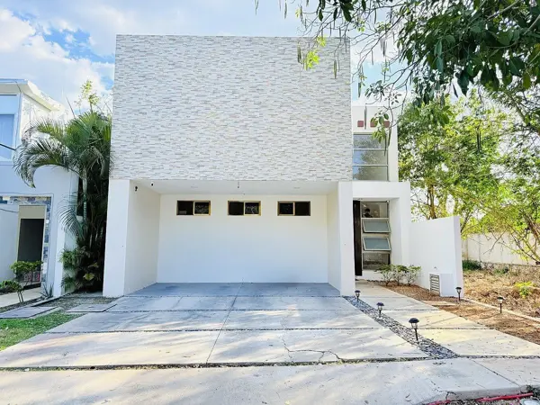 Casa en venta en Cholul, Mérida — foto 2 de 13