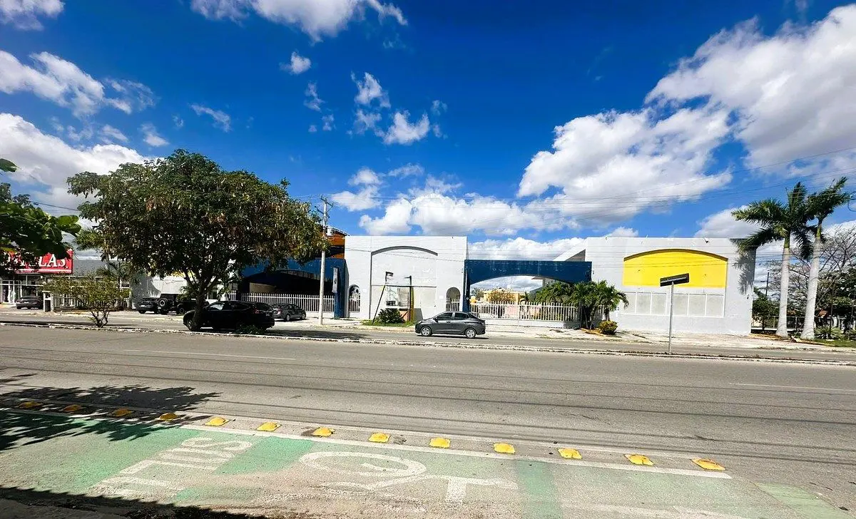 Edificio en renta en Francisco de Montejo, Mérida — foto 1 de 14