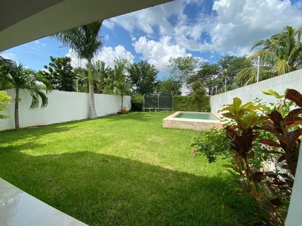 Casa en venta en Temozon Norte, Mérida — foto 2 de 17