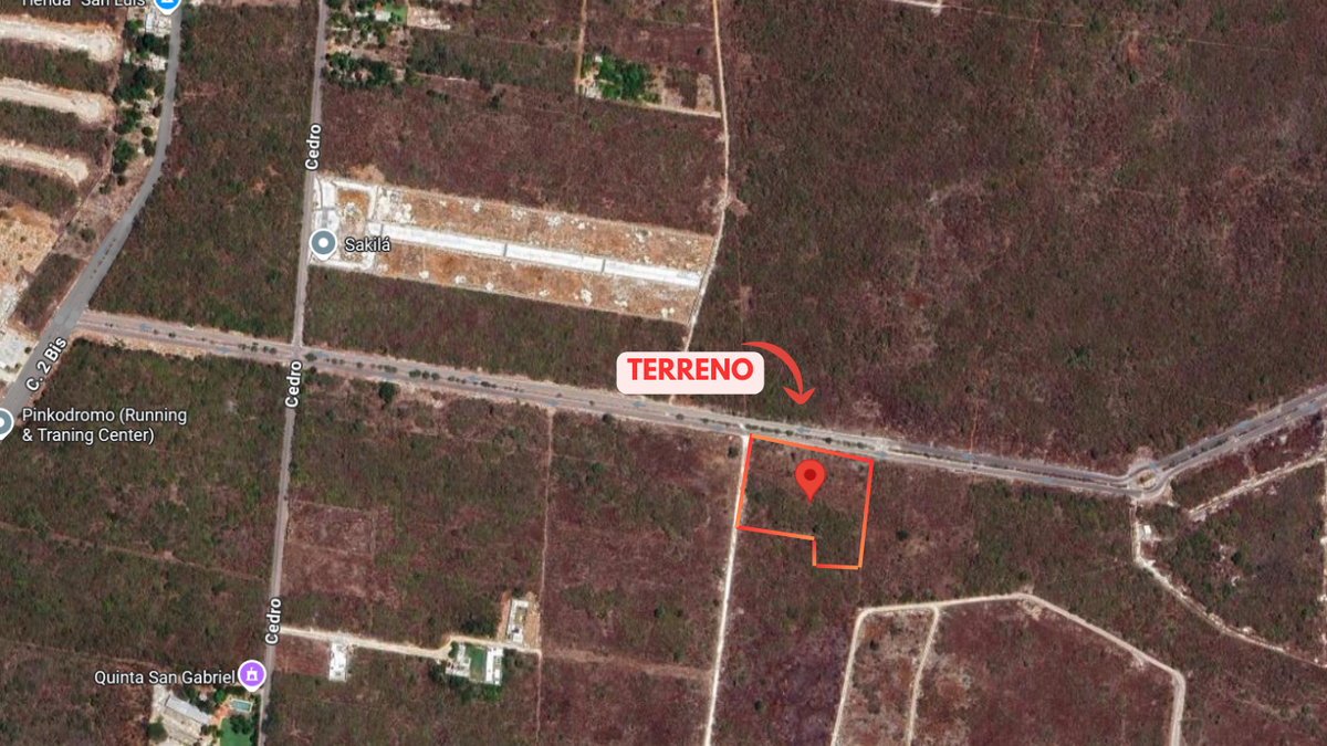 TERRENO EN VENTA SOBRE AVENIDA EN TIXCUYTUN TERRENO EN VENTA SOBRE AVENIDA EN TIXCUYTUN