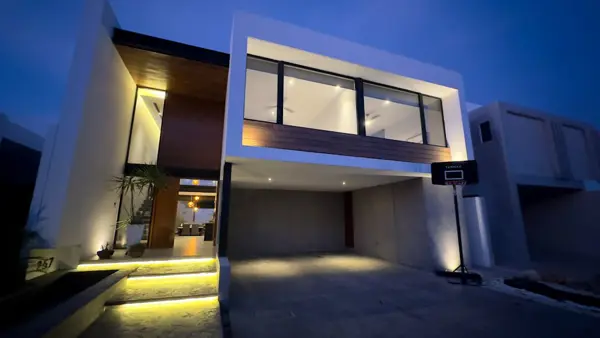 Casa en venta en Sitpach, Mérida — foto 2 de 25