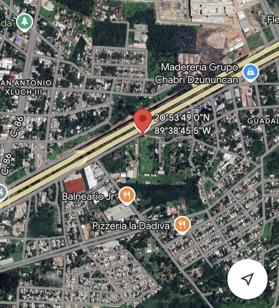 Terreno en venta en lateral del periférico