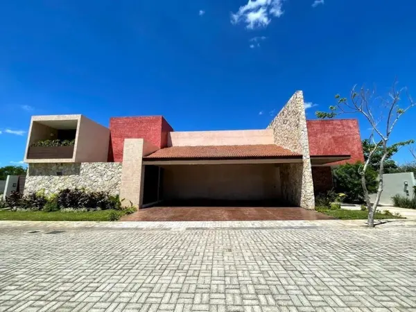 Casa en venta en Temozon Norte, Mérida — foto 2 de 37