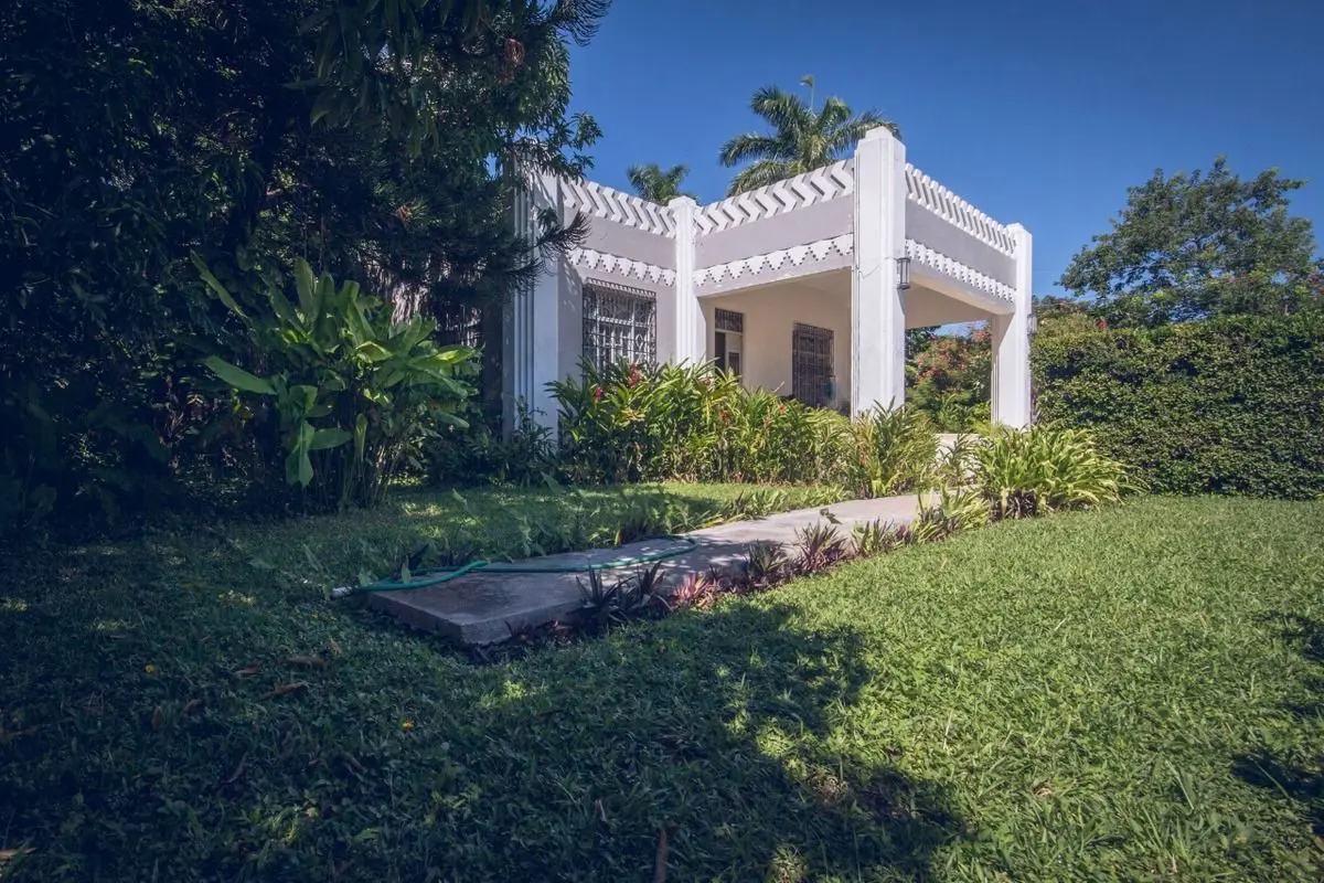 Casa en Venta Cerca de Paseo Montejo, Alcalá Martín Casa en Venta Cerca de Paseo Montejo, Alcalá Martín