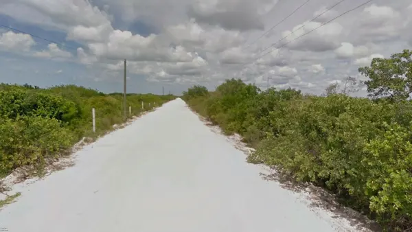 Terreno en venta en Celestun, Celestún — foto 2 de 6