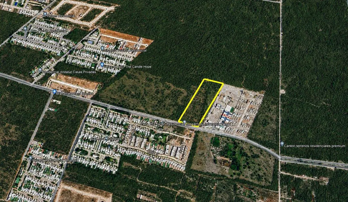 Terreno en Venta en Cholul Sobre Avenida Terreno en Venta en Cholul Sobre Avenida