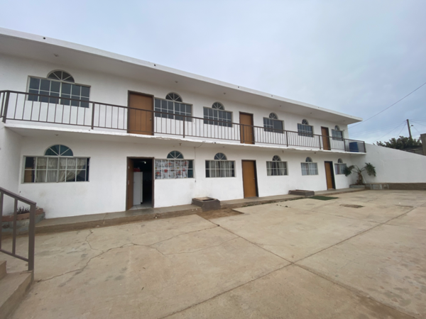 Edificio en venta en San Quintín, San Quintín — foto 2 de 3