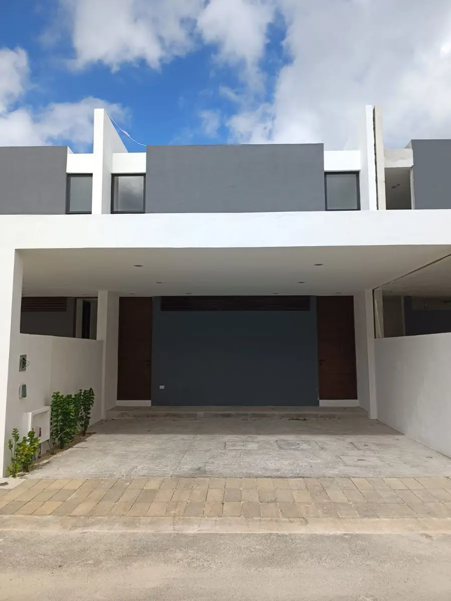 Townhouses en Venta en Residencial Xcanatún Townhouses en Venta en Residencial Xcanatún