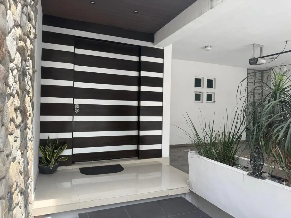Casa en renta en Bosques de las Cumbres, Monterrey — foto 1 de 20