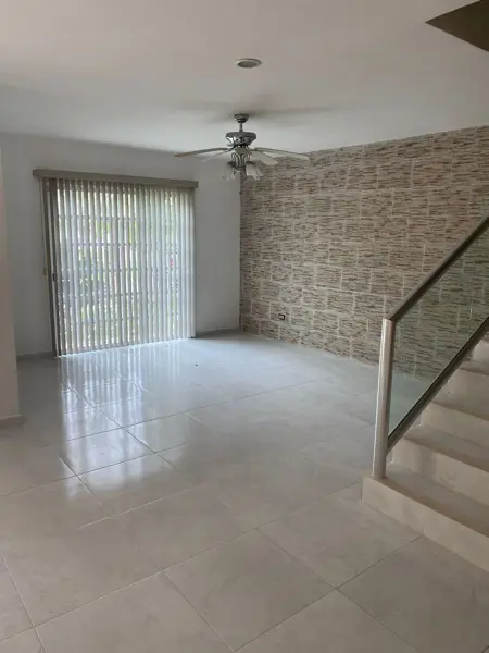 Casa en renta en Algarrobos Desarrollo Residencial, Mérida — foto 3 de 19