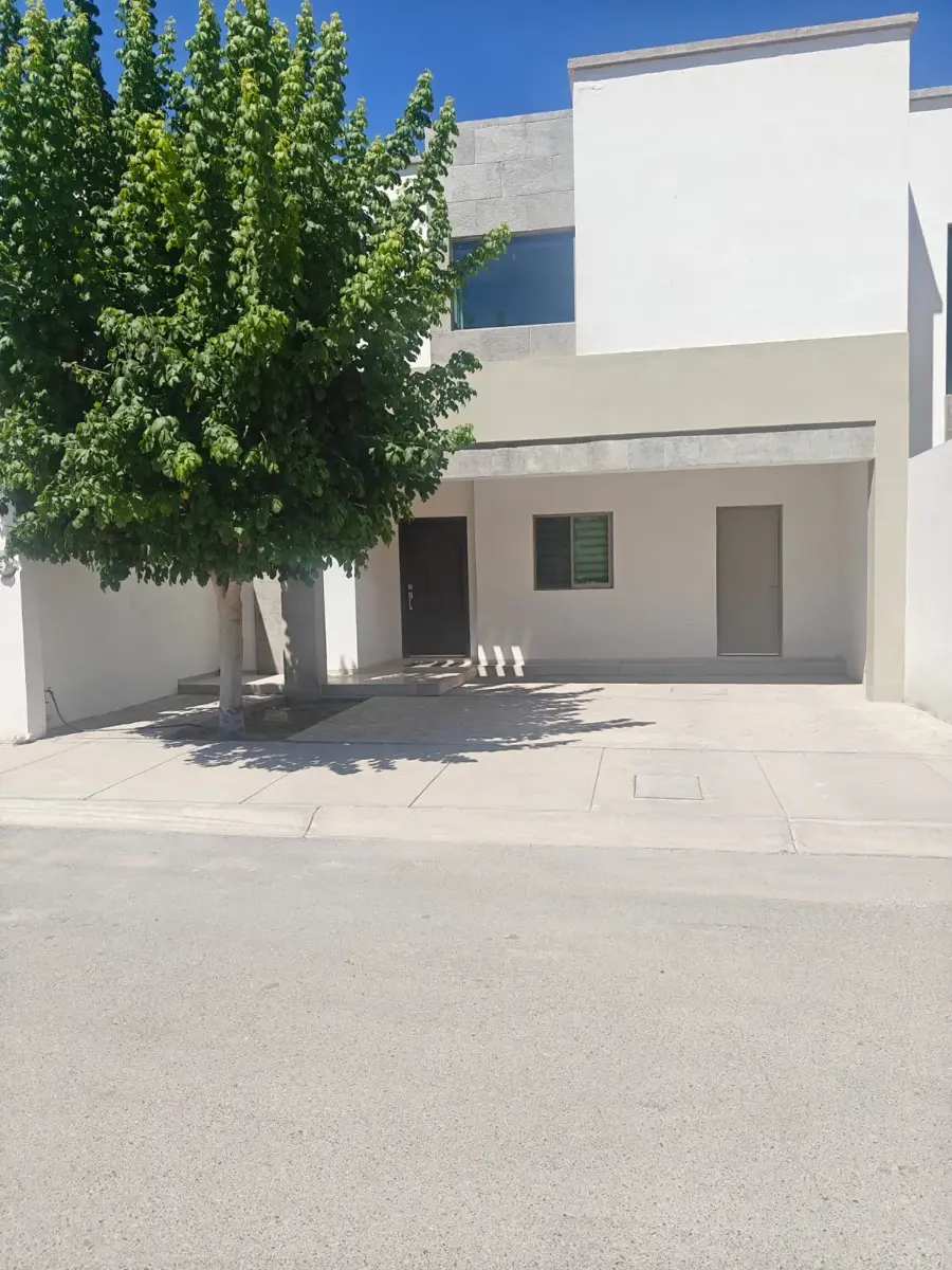 Casa en venta en Los Viñedos, Torreón — foto 1 de 19
