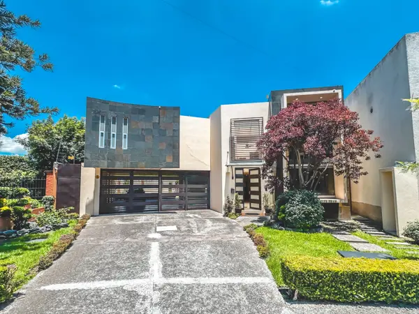 CASA EN VENTA CON ALBERCA EN CAMPESTRE MORILLOTLA, PUEBLA