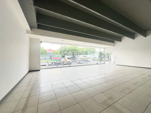 SE RENTA LOCAL COMERCIAL - EN TLALNEPANTLA