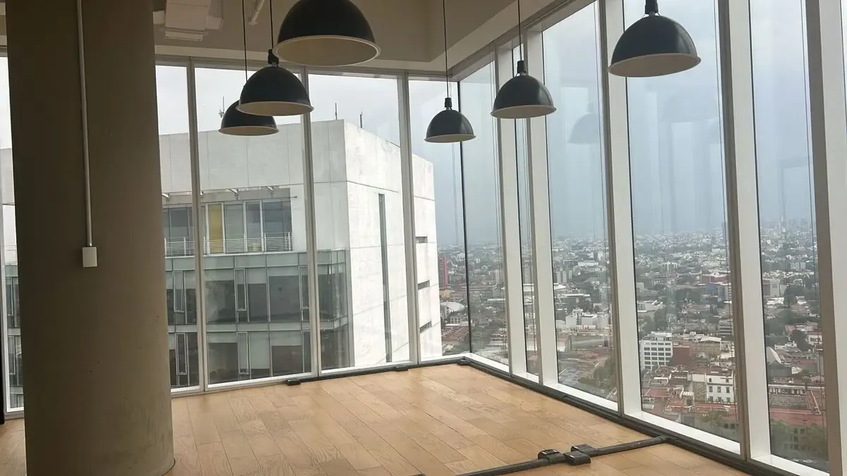 Oficina en renta en Juarez, Cuauhtémoc — foto 1 de 12