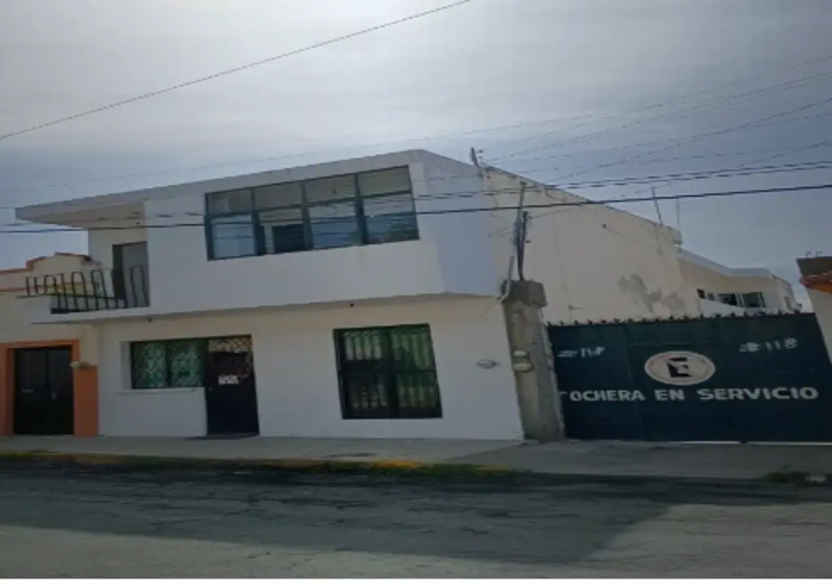 Casa en venta en Colima Centro, Colima — foto 1 de 15
