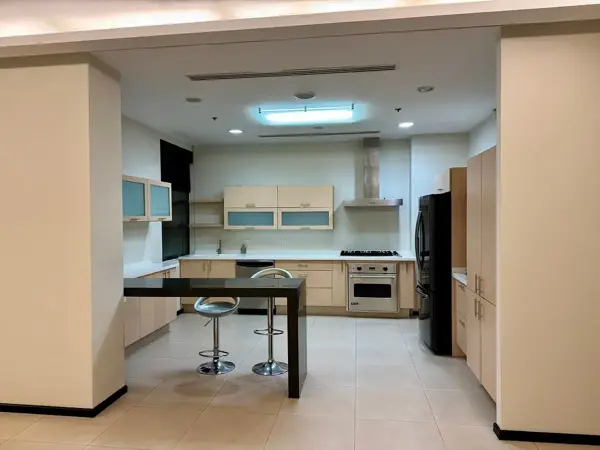 Departamento en renta en Residencial Santa Bárbara, San Pedro Garza García — foto 3 de 16