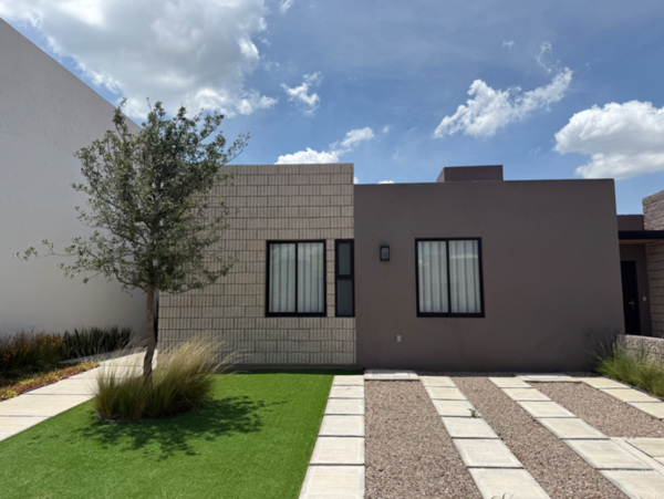 Casa en venta en Puerta Real, Corregidora — foto 3 de 32