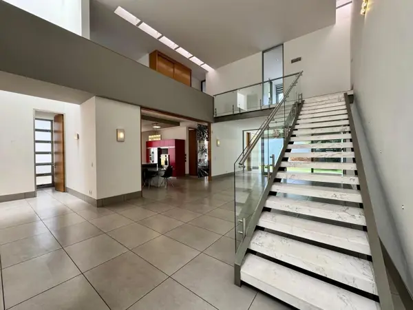Casa en venta en Puerta de Hierro, Zapopan — foto 3 de 23