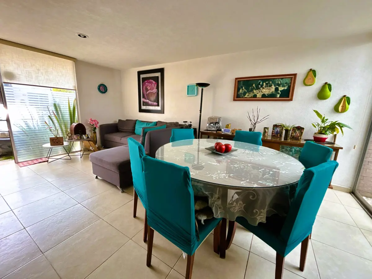 Casa en venta en Cuautlancingo, Cuautlancingo — foto 1 de 18