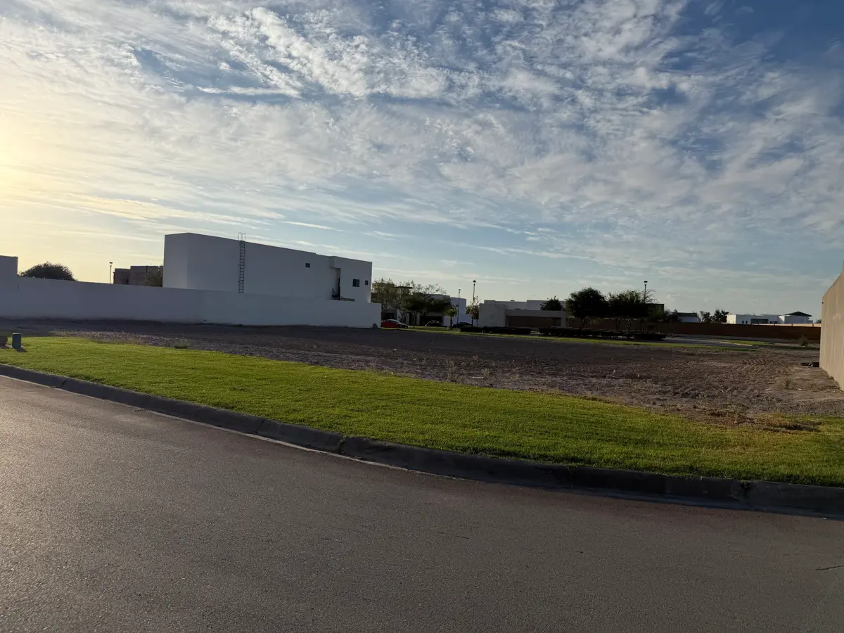 Vista 4 de Terreno en Venta en El Cardenchal, Torreón, Coahuila de Zaragoza