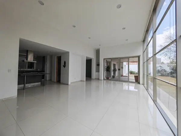 Casa en renta en Trojes del Sol, Aguascalientes — foto 3 de 27