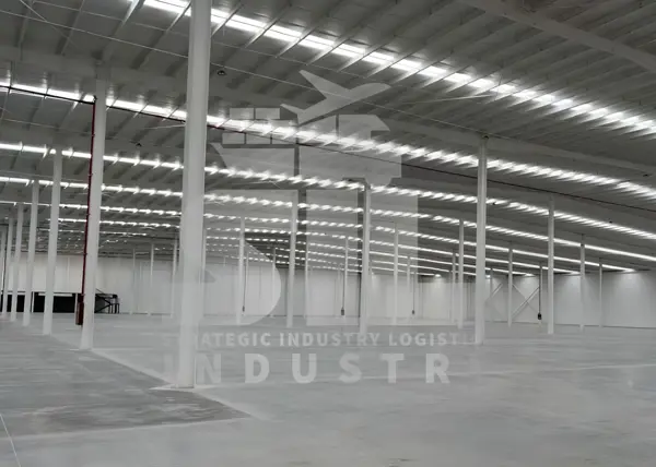 Nave en renta en 5 de Mayo, Toluca — foto 3 de 7