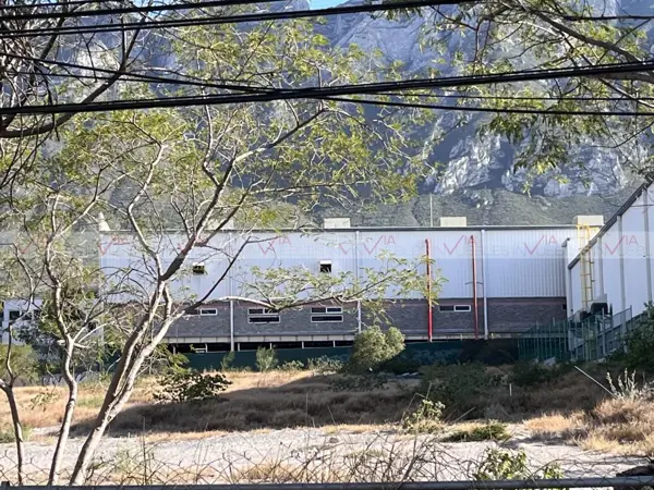 Terreno en renta en Lomas de Santa Catarina, Santa Catarina — foto 2 de 12