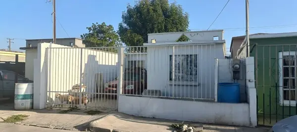 Casa en venta en Adolfo Ruiz Cortines, Ensenada — foto 2 de 15