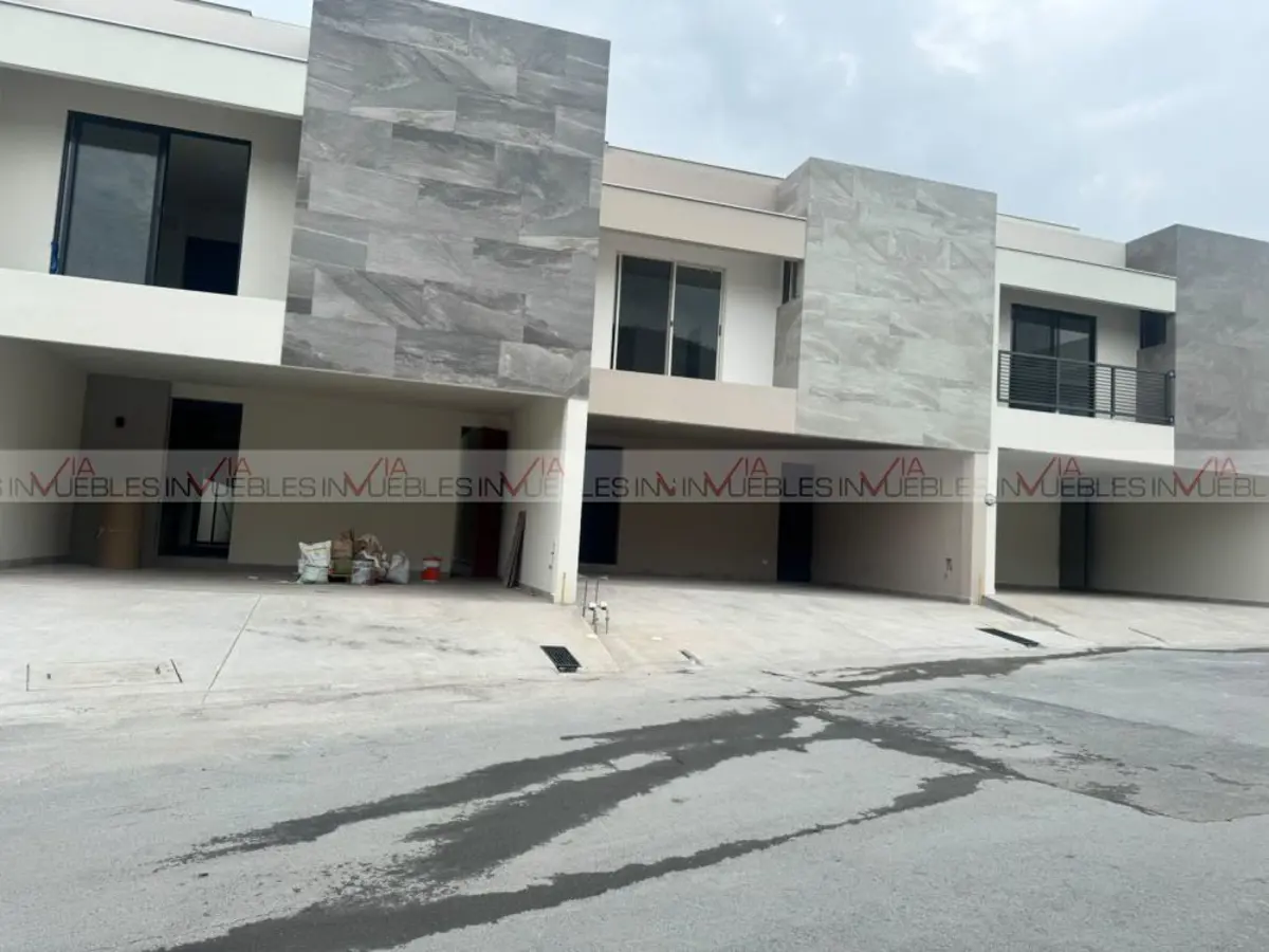 Casa en venta en El Barro, Monterrey — foto 1 de 16