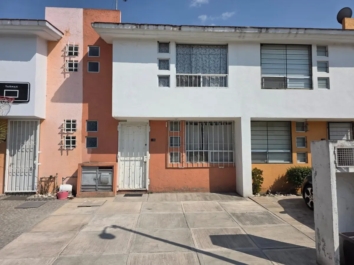 Casa en renta en Residencial Anturios, Cuautlancingo — foto 1 de 19