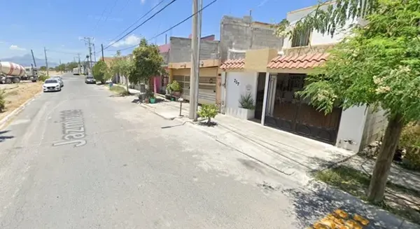Casa en venta en Jardines de Apodaca, Apodaca — foto 2 de 9