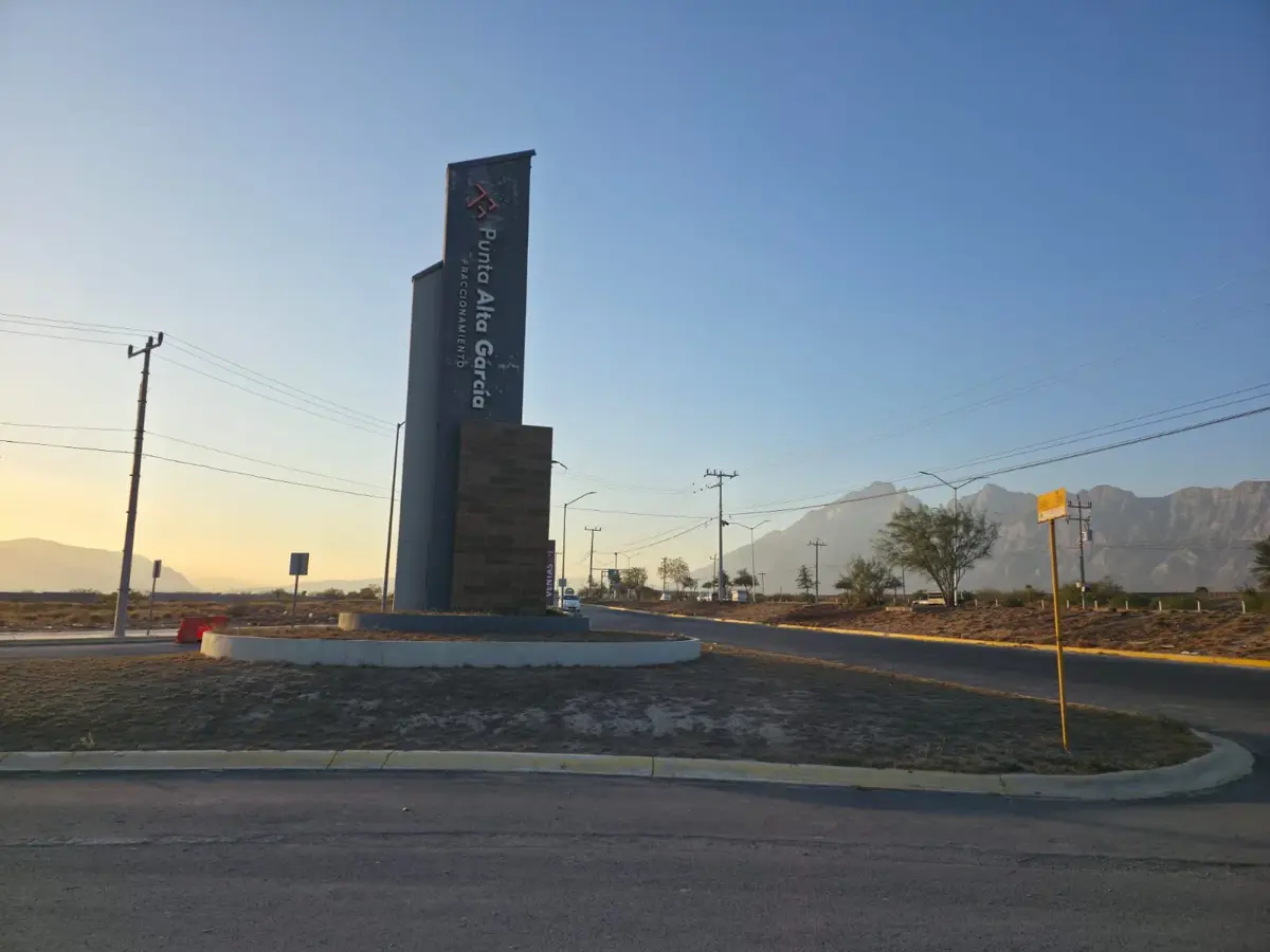 Terreno en renta en Punta Alta García, García — foto 1 de 7