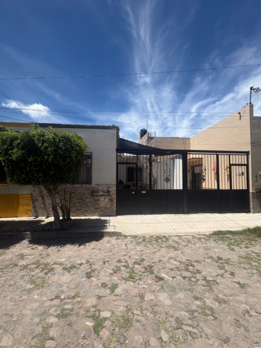 Casa en venta en Villas del Puente, San Juan del Río — foto 1 de 9