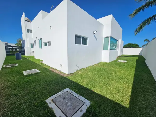 Casa en venta en Lagunas de Miralta, Altamira — foto 3 de 35