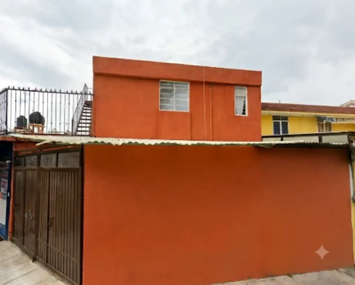 Casa en venta en San Juan de Aragon, Gustavo A. Madero — foto 1 de 7