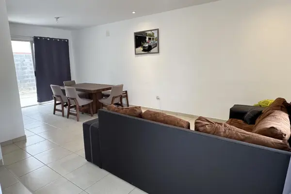 Casa en renta en Villas Castellana, Saltillo — foto 2 de 16
