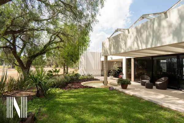 Casa en venta en Los Naranjos, León — foto 2 de 8