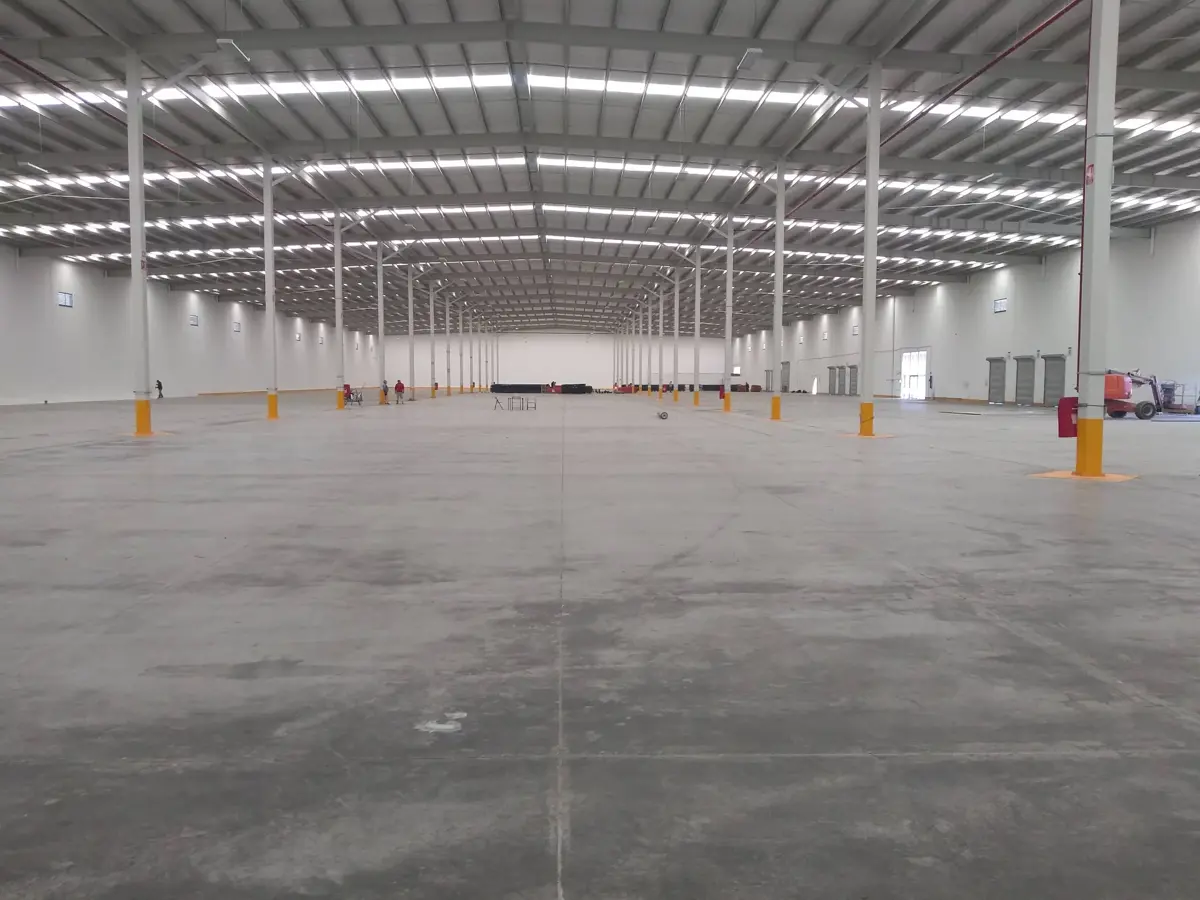 Nave en renta en Santiago Teyahualco, Tultepec — foto 1 de 15