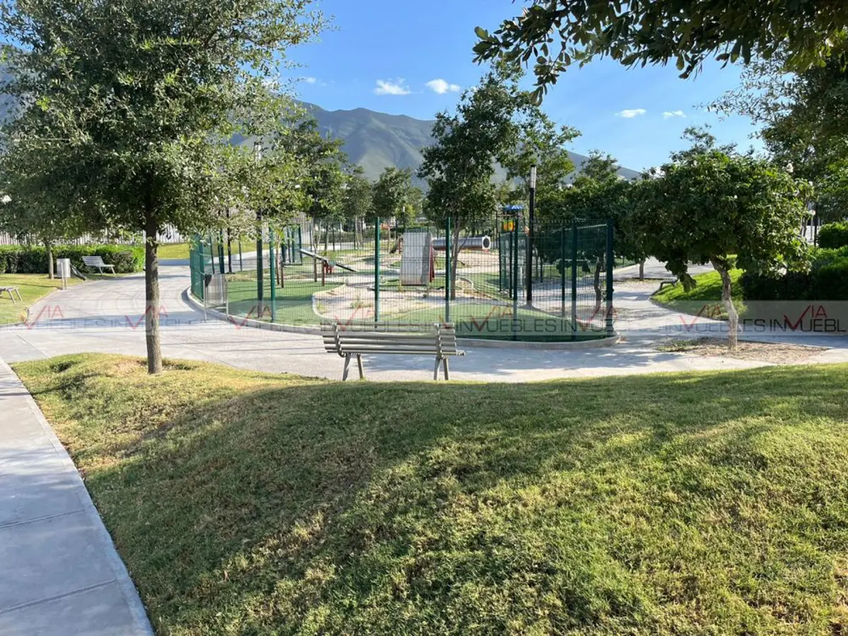 Casa en renta en Ciudad Cumbres, García — foto 1 de 19