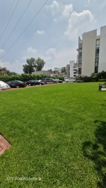 Vendo Casa Sola en Fraccionamiento!!! en Av. Aztecas!!!! — foto 1 de 34
